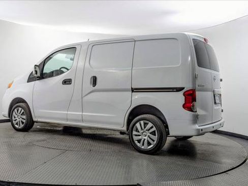 Used 2020 Nissan NV200 SV w/ Back Door Glass Package image 6