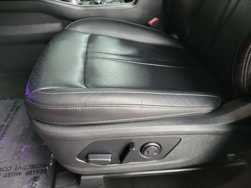 Used 2022 Kia Sorento S FWD image 22