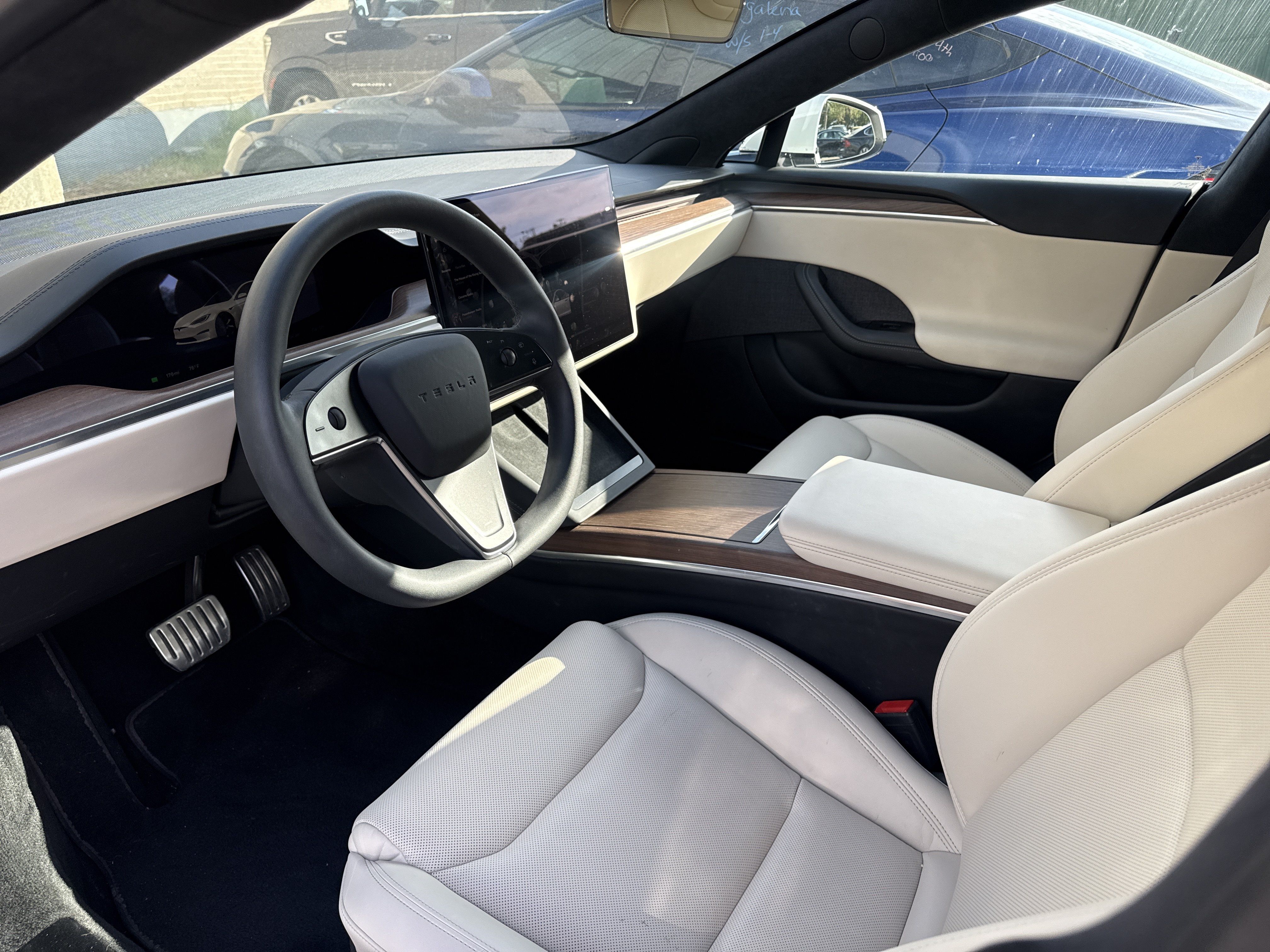 Used 2022 Tesla Model S AWD/4WD image 5
