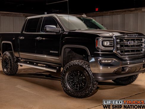Used 2018 GMC Sierra 1500 SLT image 1