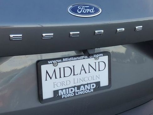 New 2026 Ford Escape Active w/ Active Premium Tech Pack image 8