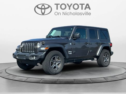 Used 2018 Jeep Wrangler Unlimited Sport S AWD/4WD image 1