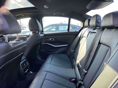 Used 2024 BMW 330i xDrive Sedan image 9