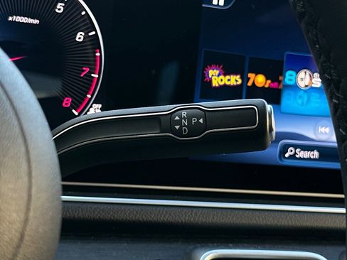 Used 2024 Mercedes-Benz GLE 350 4MATIC image 16