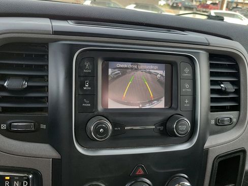 Used 2021 RAM 1500 Tradesman w/ Chrome Appearance Group image 16