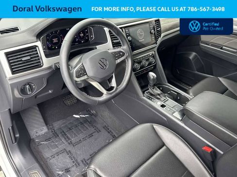 Certified 2023 Volkswagen Atlas Cross Sport SE FWD image 13