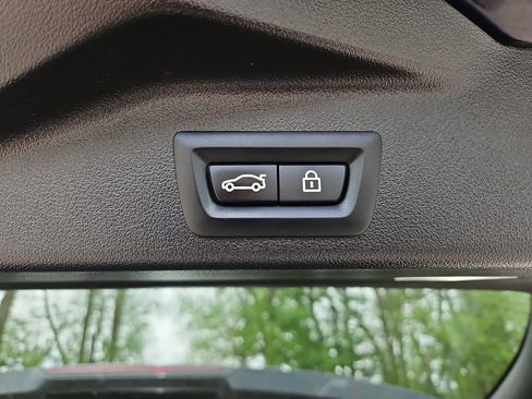 Used 2023 BMW X5 M50i w/ Executive Package AWD/4WD image 26