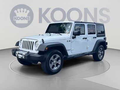 Used 2017 Jeep Wrangler Unlimited Sahara w/ Connectivity Group