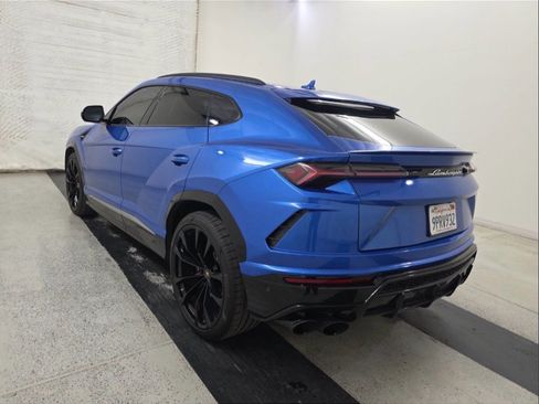 Used 2019 Lamborghini Urus AWD/4WD image 2