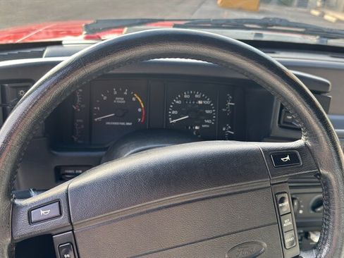 Used 1992 Ford Mustang LX RWD image 16