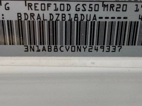 Used 2022 Nissan Sentra SV image 26