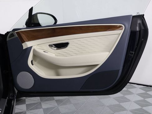 New 2026 Bentley Continental GTC AWD/4WD image 29