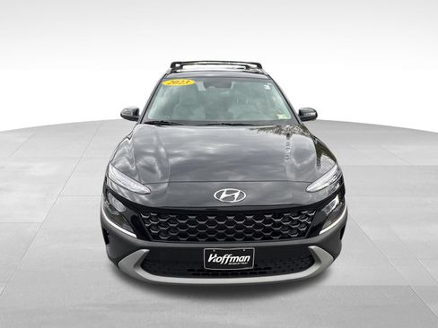 Used 2023 Hyundai Kona SEL w/ Convenience Package FWD image 3