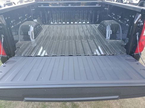 New 2026 Chevrolet Silverado 1500 LT image 9