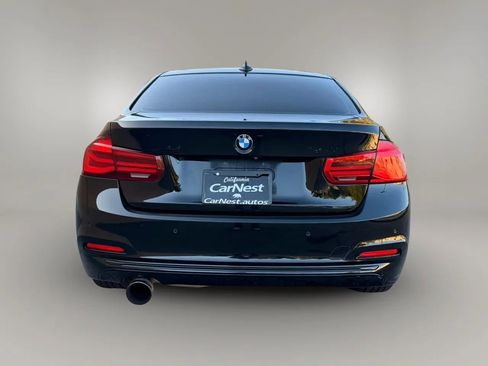 Used 2018 BMW 330i xDrive Sedan AWD/4WD image 13