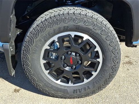 New 2026 Toyota Tacoma TRD Off-Road image 8