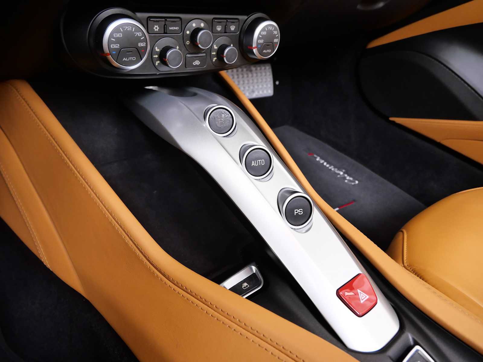 Certified 2017 Ferrari California T RWD image 25