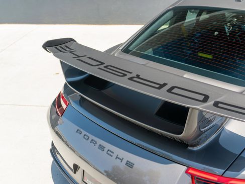 Used 2018 Porsche 911 GT3 RWD image 42