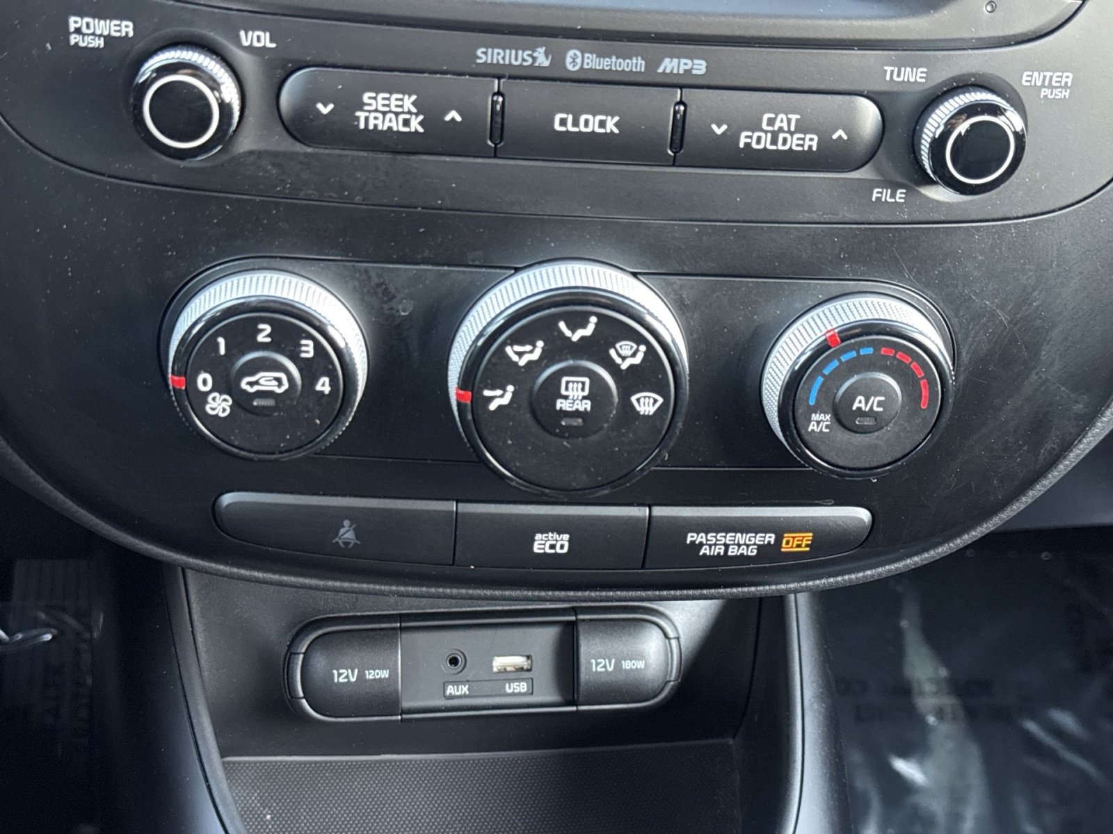 Used 2016 Kia Soul + w/ Designer's Package FWD image 22