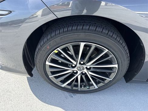 New 2025 Lexus ES 350 w/ Premium Package image 10