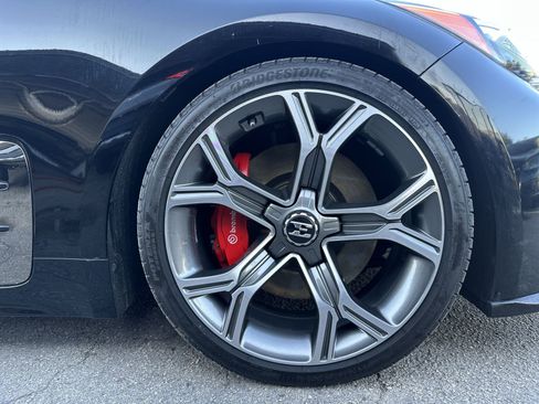 Used 2020 Kia Stinger GT1 RWD image 18
