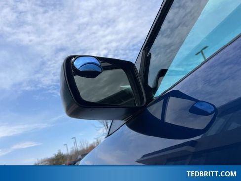 Used 2009 Ford Mustang GT image 33