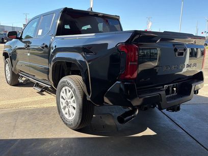 New 2026 Toyota Tacoma SR5