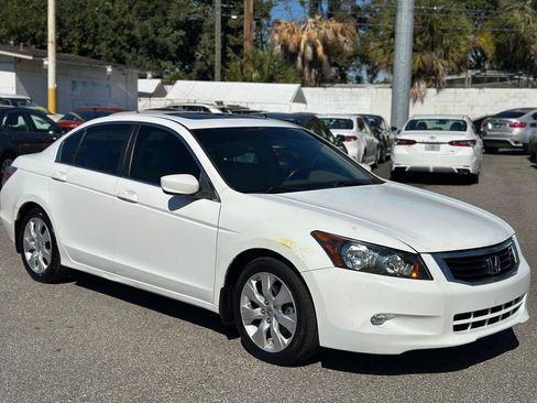 Used 2009 Honda Accord EX-L image 2