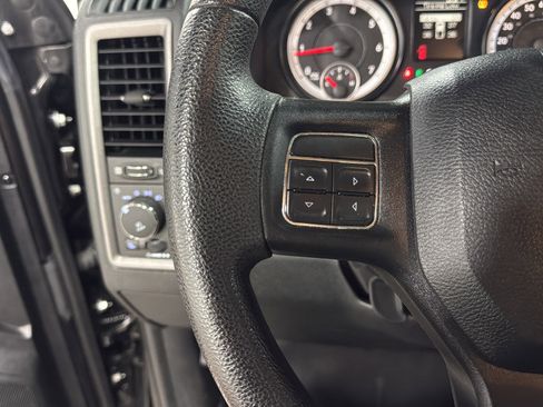 Used 2015 RAM 1500 Express image 24