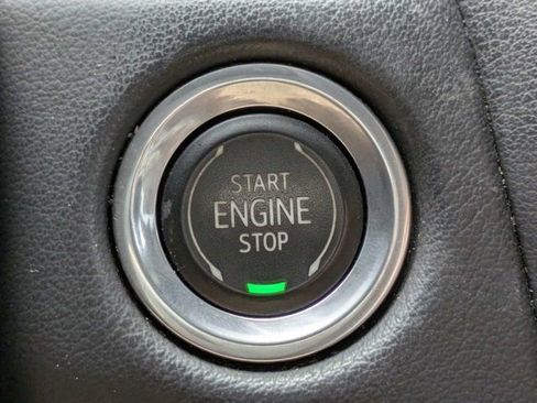 Used 2021 Chevrolet Tahoe LT AWD/4WD image 30