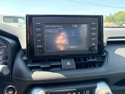 Used 2019 Toyota RAV4 XLE w/ Convenience Package AWD/4WD image 36