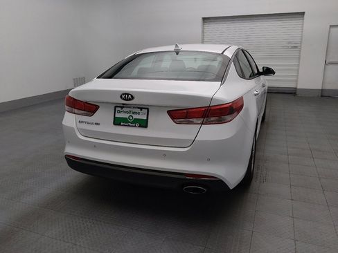 Used 2018 Kia Optima LX FWD image 7
