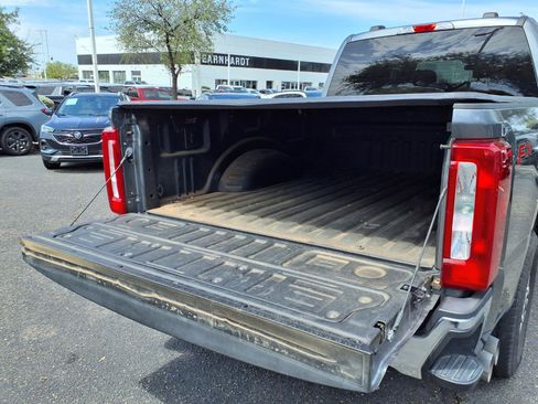 Used 2024 Ford F250 XLT w/ FX4 Off-Road Package AWD/4WD image 7