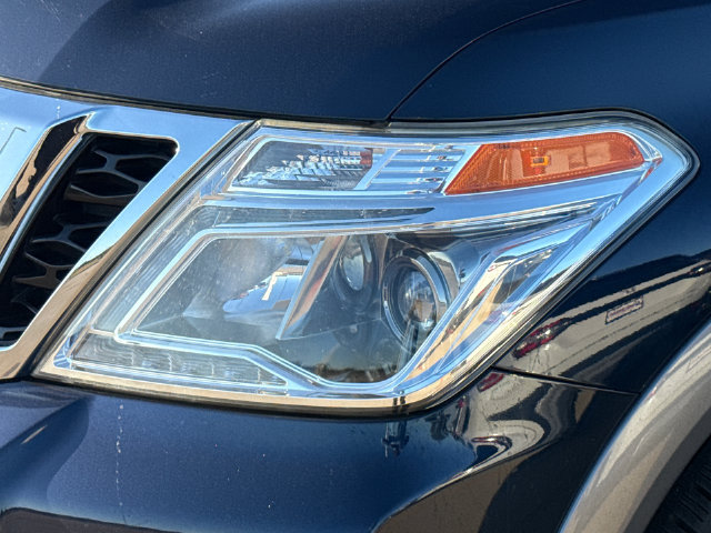 Used 2018 Nissan Armada SL w/ Premium Package RWD image 4