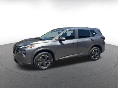 Used 2025 Nissan Rogue SV AWD/4WD image 7
