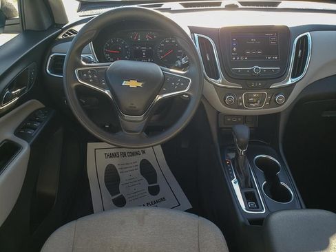 Used 2023 Chevrolet Equinox LS image 24