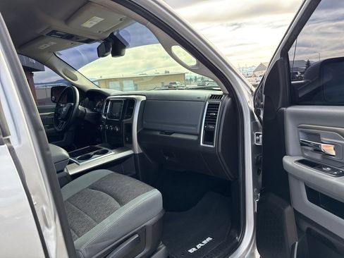 Used 2014 RAM 1500 Lone Star image 28