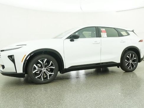 New 2026 Toyota Crown Signia image 18