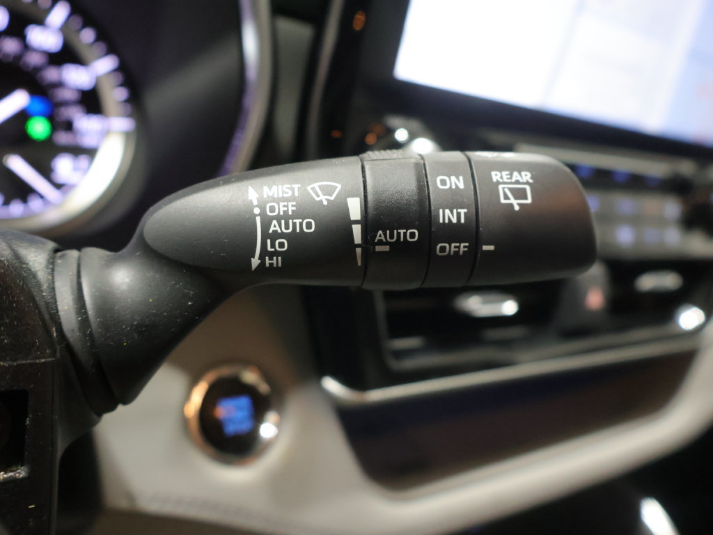 Used 2022 Toyota Highlander Platinum AWD/4WD image 34