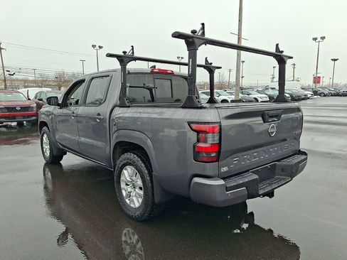 Certified 2022 Nissan Frontier SV image 5