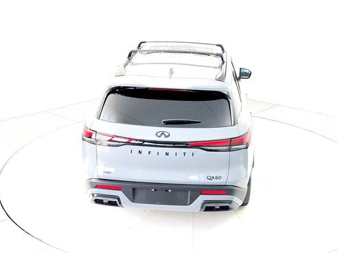 Used 2025 INFINITI QX60 Luxe w/ Black Edition image 17