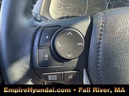 Used 2018 Toyota RAV4 Adventure image 33