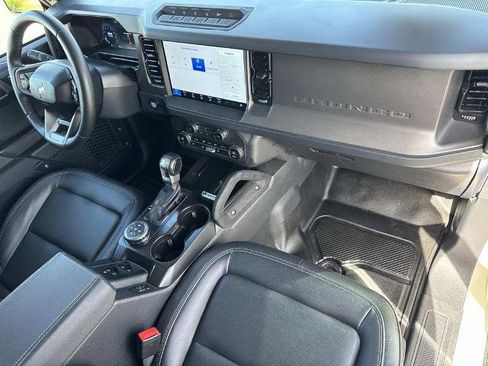 Certified 2025 Ford Bronco Badlands image 30