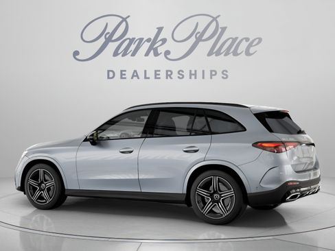 Certified 2026 Mercedes-Benz GLC 300 image 11