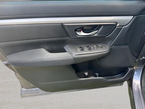 Used 2021 Honda CR-V LX image 12