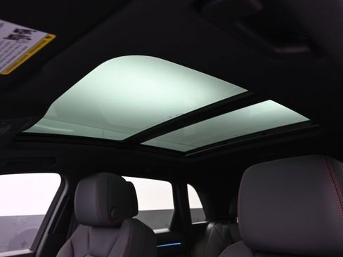 New 2025 Audi Q3 2.0T Premium Plus image 10