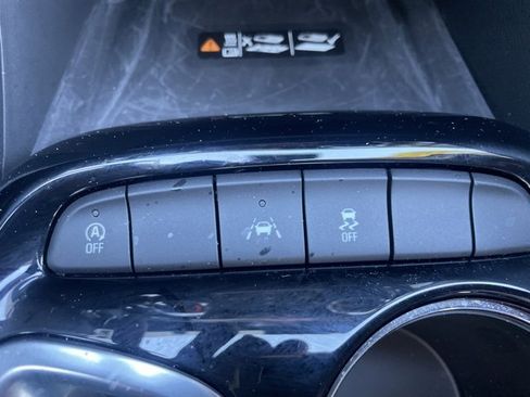 Used 2025 Buick Encore GX Sport Touring w/ Advanced Technology Package image 24