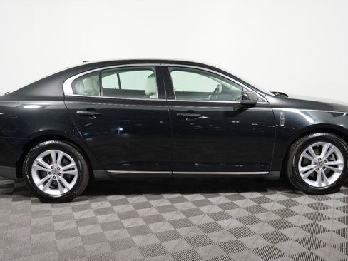Used 2011 Lincoln MKS FWD image 4