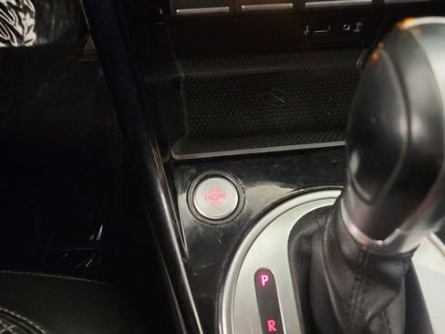 Used 2019 Volkswagen Beetle 2.0T Final Edition SEL image 17