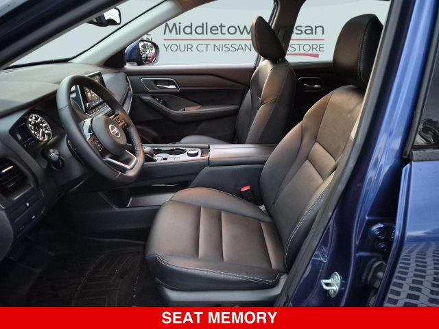 Used 2021 Nissan Rogue SL AWD/4WD image 15